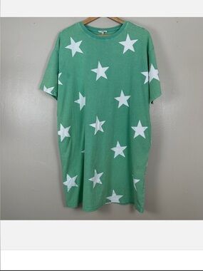 Easel Green Star Print Dress